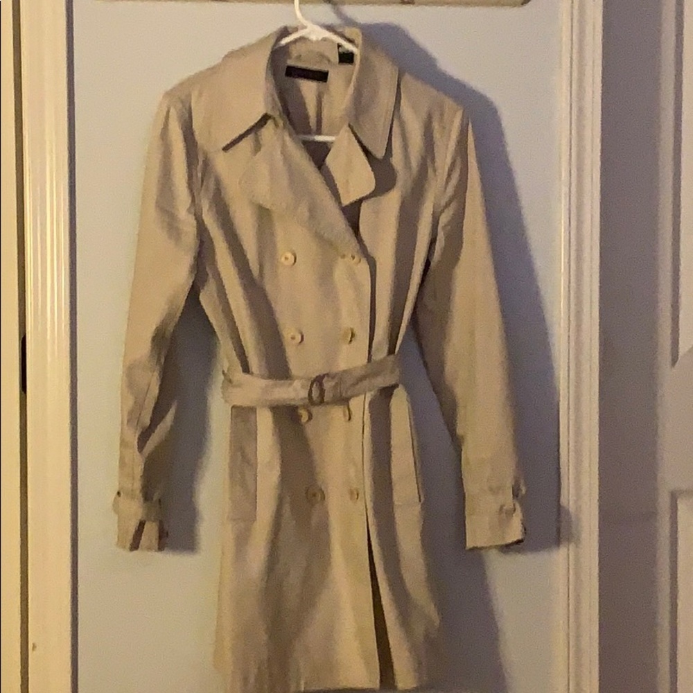 Cream Trench Coat SZ4